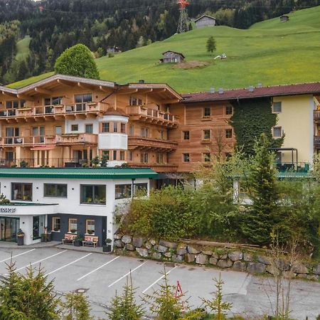 Ferienhotel Joerglerhof Хайнценберг Экстерьер фото